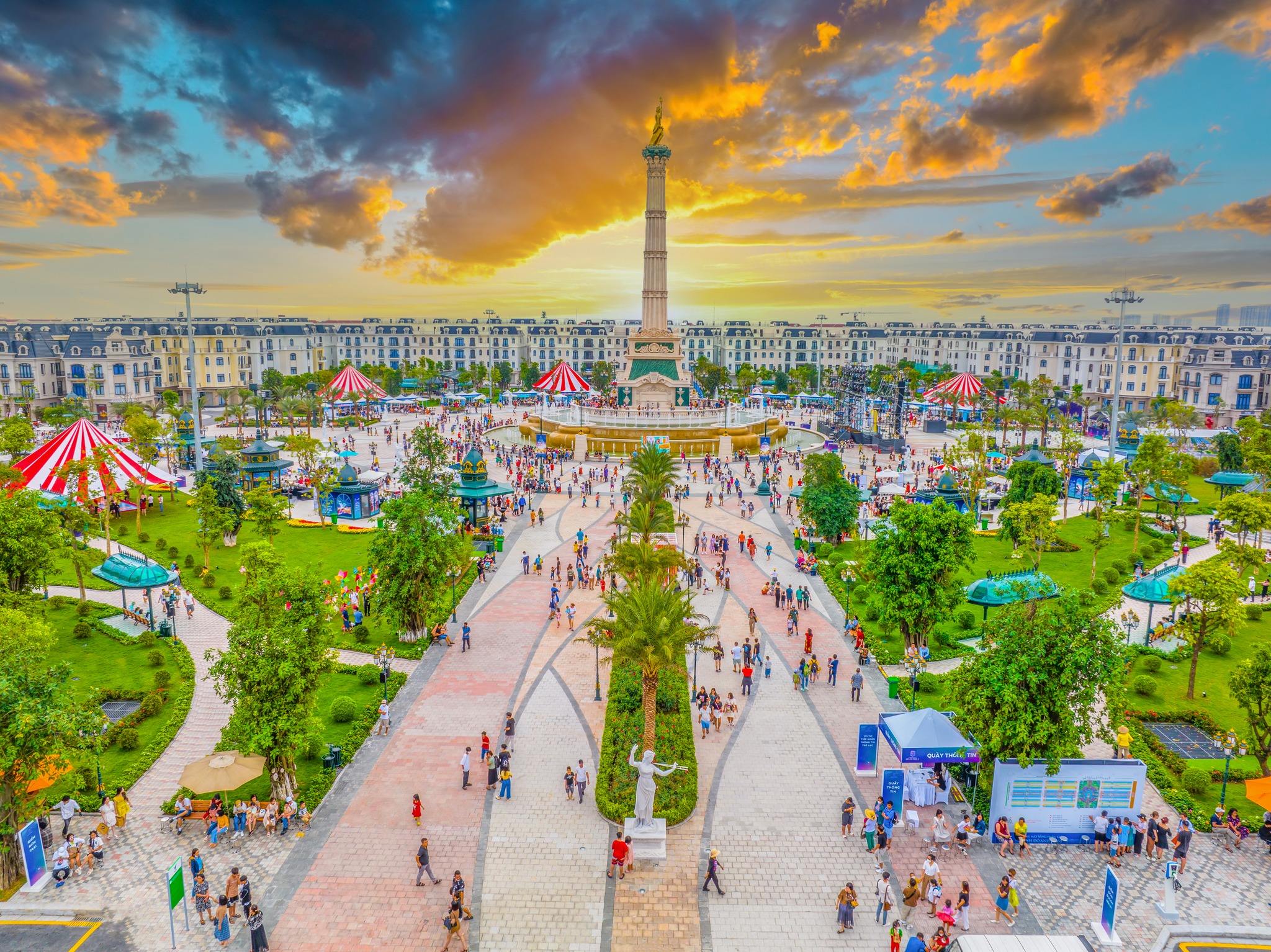 So sánh chính sách bán hàng và hỗ trợ khách hàng